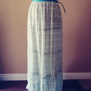 Donated🚨😎Summer skirt🍉
